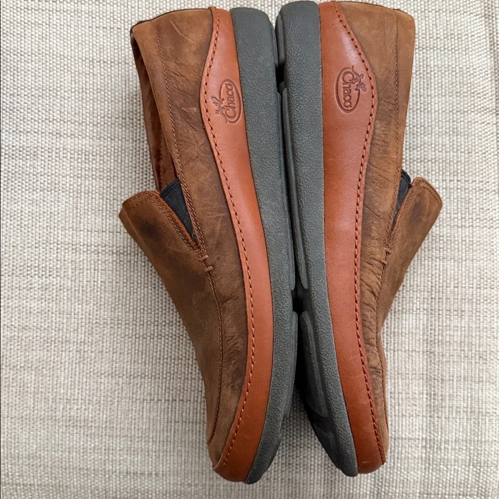Chaco Men's Montrose leather /suede slip-on loafers in rust brown